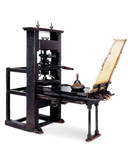 Máquina criada por Gutenberg rustica em madeira