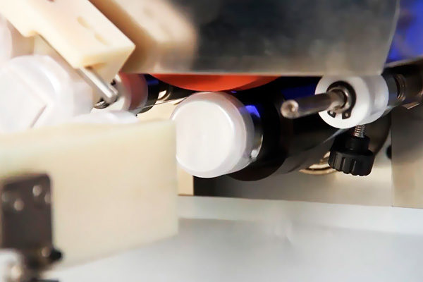 maquina impressao hot stamping tampas circulares stm 150 cs fitascreen